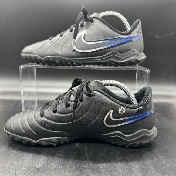 Nike Tiempo Legend 10 Club Turf Low Black Indoor Soccer Futbol Size 3Y EUC - Picture 2 of 7